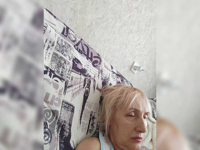 pautina100 live cam on BongaCams