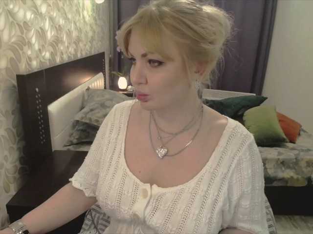 julllya