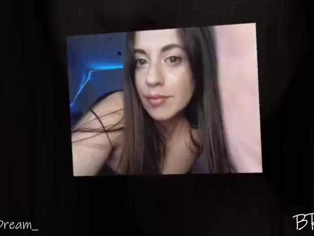 Italian1Dream live cam on BongaCams