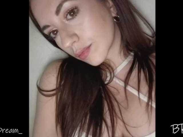 Italian1Dream live cam on BongaCams