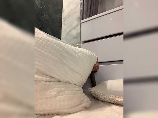 LoveLama's BongaCams show and profile