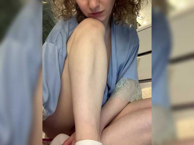 LoveLama's BongaCams show and profile