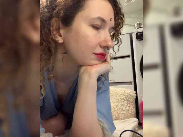 LoveLama Sex Cam Show
