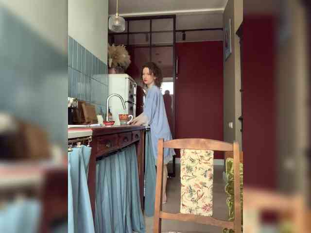 Live stream of LoveLama