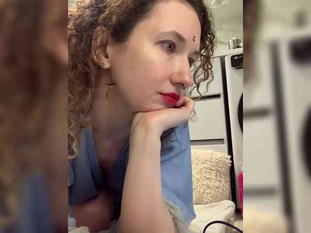 LoveLama Sex Cam Show