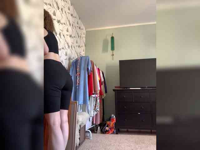 AlenaRai webcam