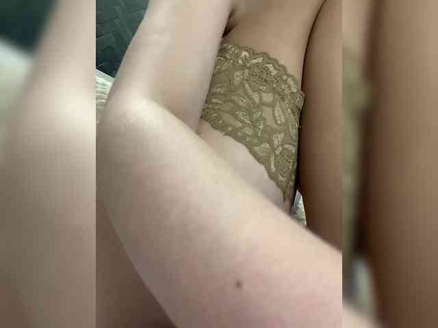 LoveLama Sex Cam Show