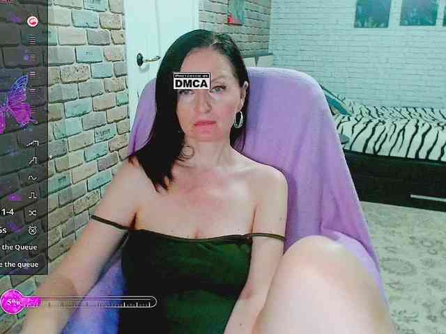 -Nektarinka- -Nektarinka-