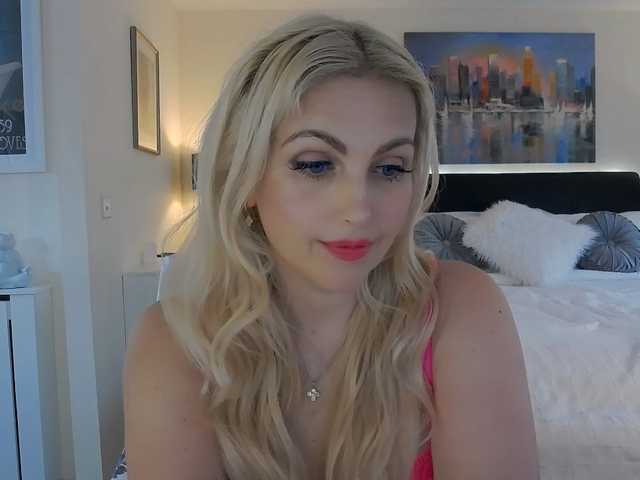 DeliciousAlba Cam en direct sur BongaCams