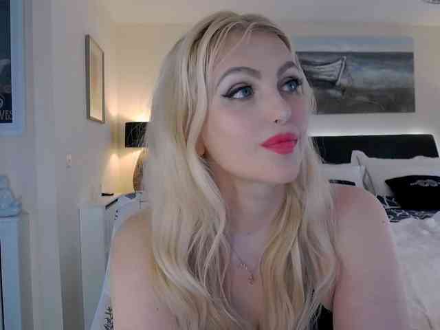 DeliciousAlba webcam