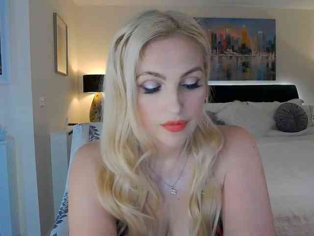DeliciousAlba webcam