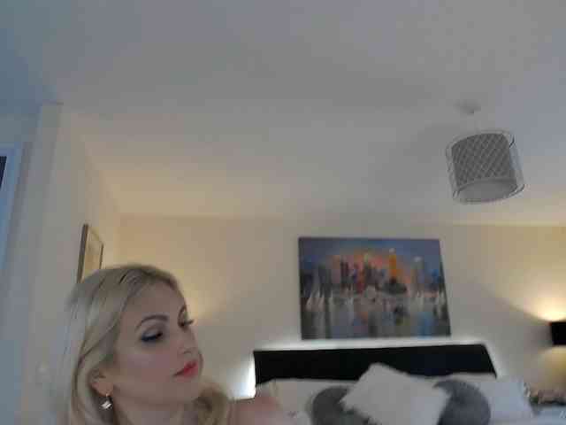 DeliciousAlba webcam