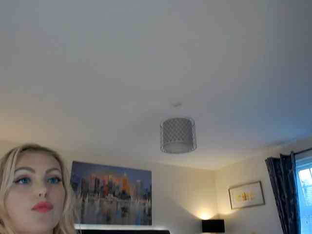 DeliciousAlba webcam