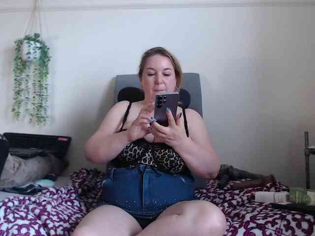titanic-tits webcam