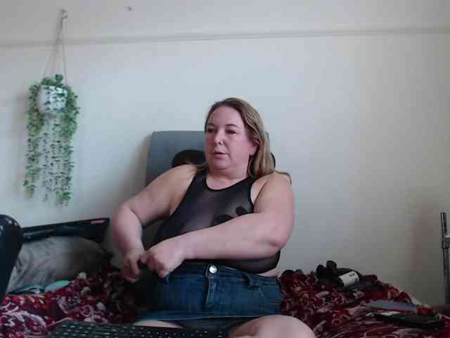 titanic-tits webcam