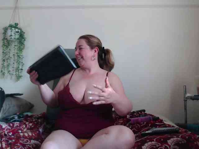 titanic-tits webcam