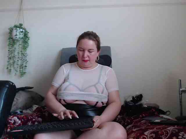 titanic-tits webcam