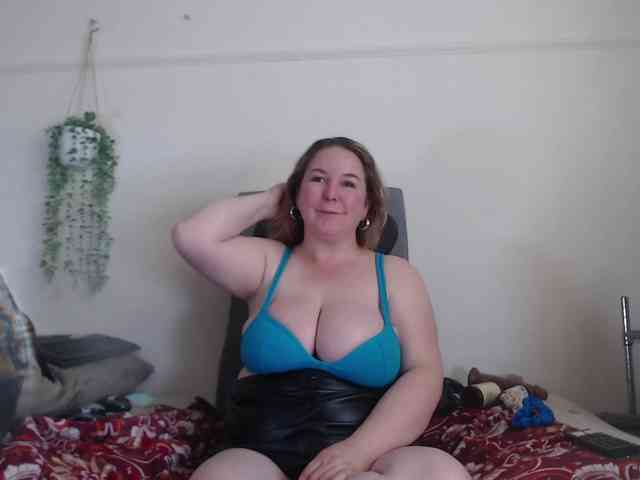 titanic-tits webcam