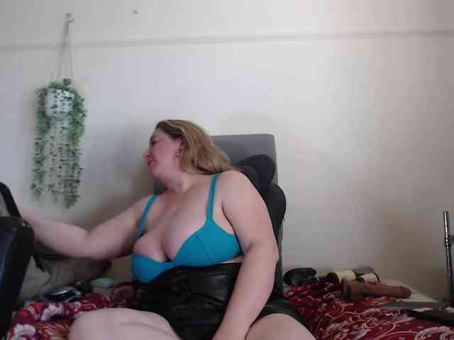 titanic-tits webcam