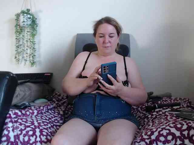 titanic-tits webcam