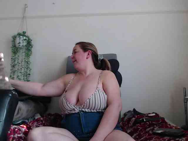 titanic-tits