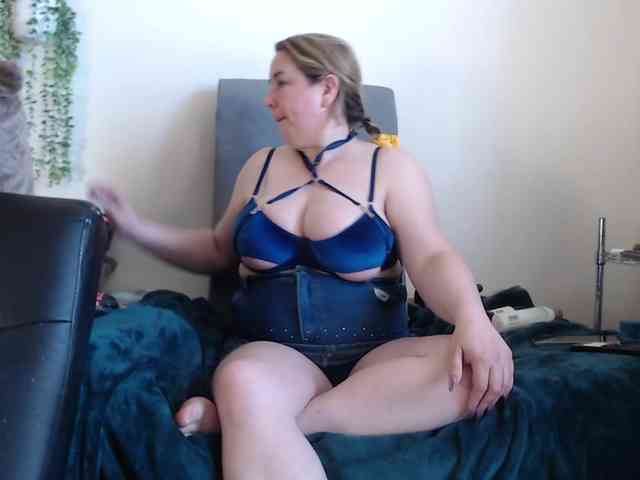 titanic-tits webcam