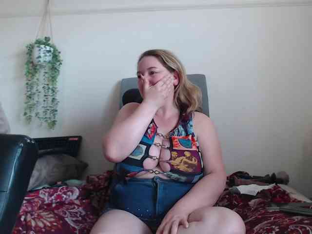 titanic-tits webcam