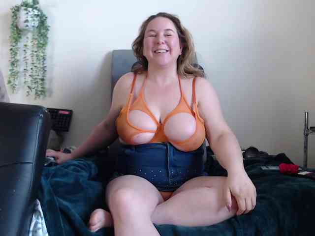 titanic-tits titanic-tits