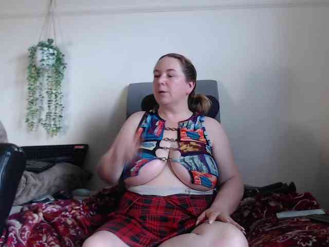 titanic-tits