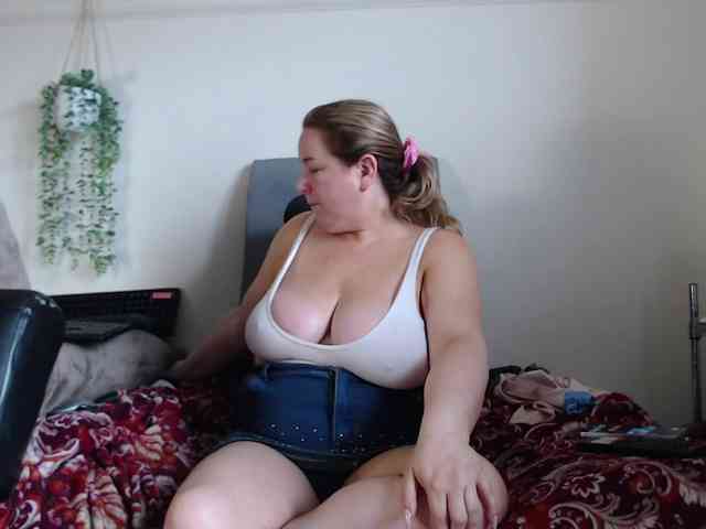 Modèle: titanic-tits