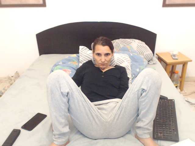 xostefanny live cam on BongaCams