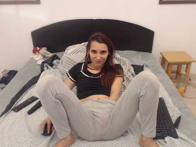 xostefanny's BongaCams show and profile