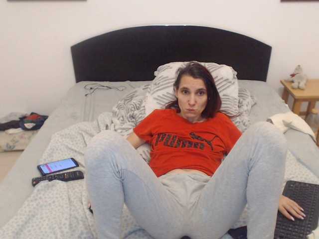 xostefanny's BongaCams show and profile