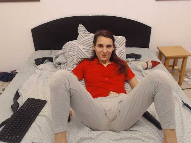 xostefanny's BongaCams show and profile