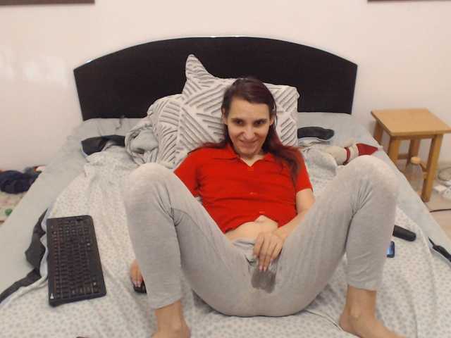 xostefanny's BongaCams show and profile