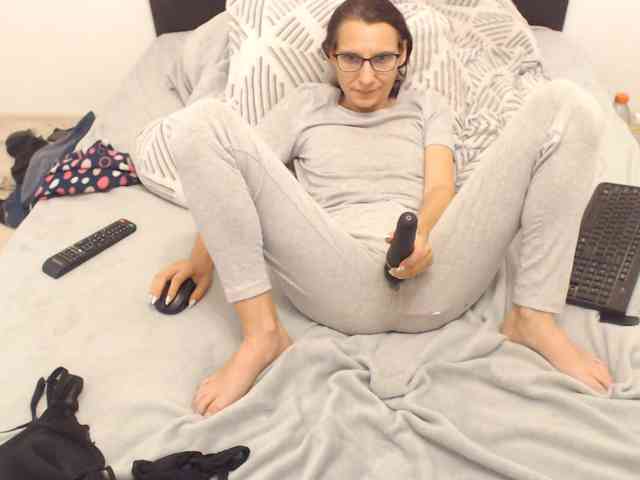 cumpussywet webcam