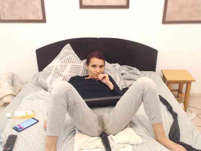 cumpussywet webcam