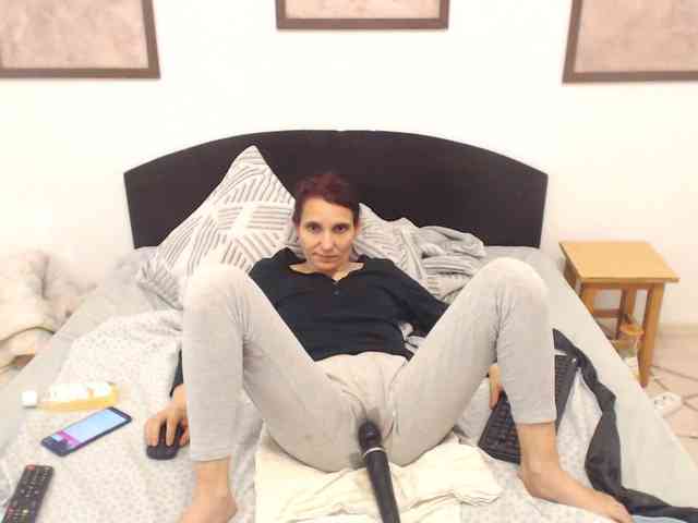 cumpussywet webcam