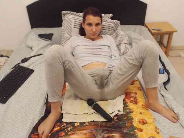 cumpussywet webcam