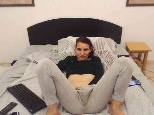 cumpussywet webcam