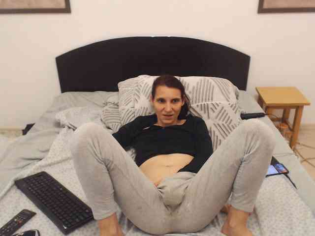 cumpussywet webcam