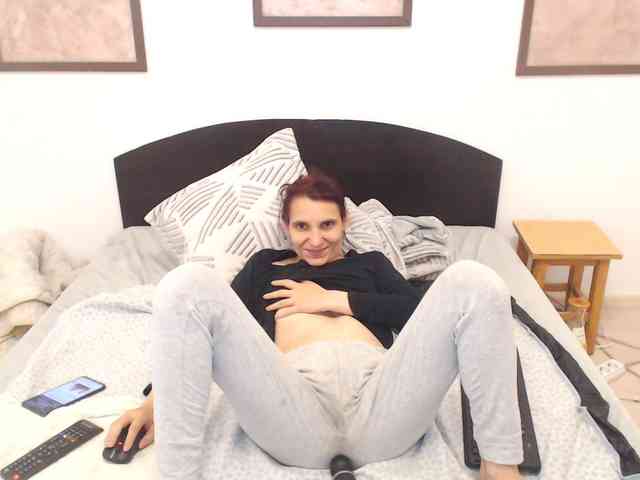 cumpussywet webcam