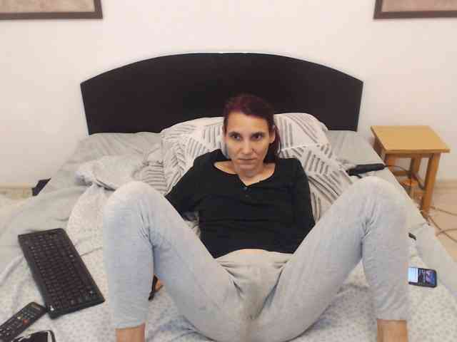 cumpussywet webcam