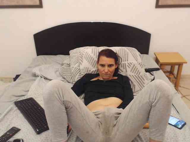 cumpussywet webcam