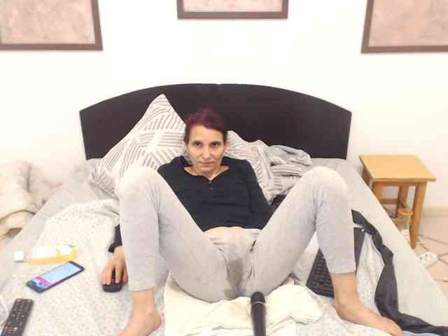 cumpussywet webcam