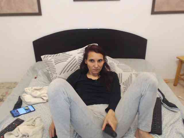 cumpussywet webcam