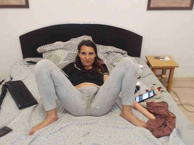 cumpussywet webcam
