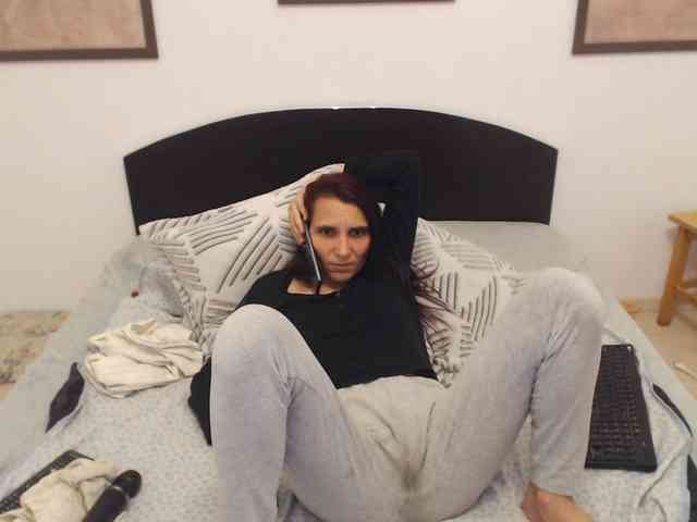 cumpussywet webcam