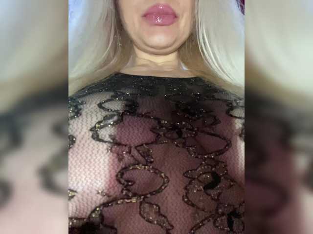 emiliiaaa online