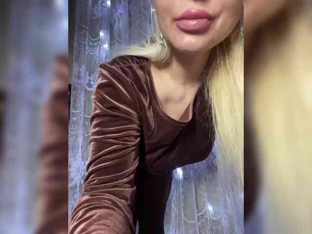 Hugme10times webcam